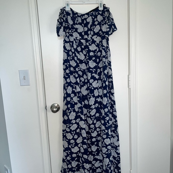 Lucca Couture off the shoulder maxi dress navy with floral print - Size Medium - Picture 7 of 7